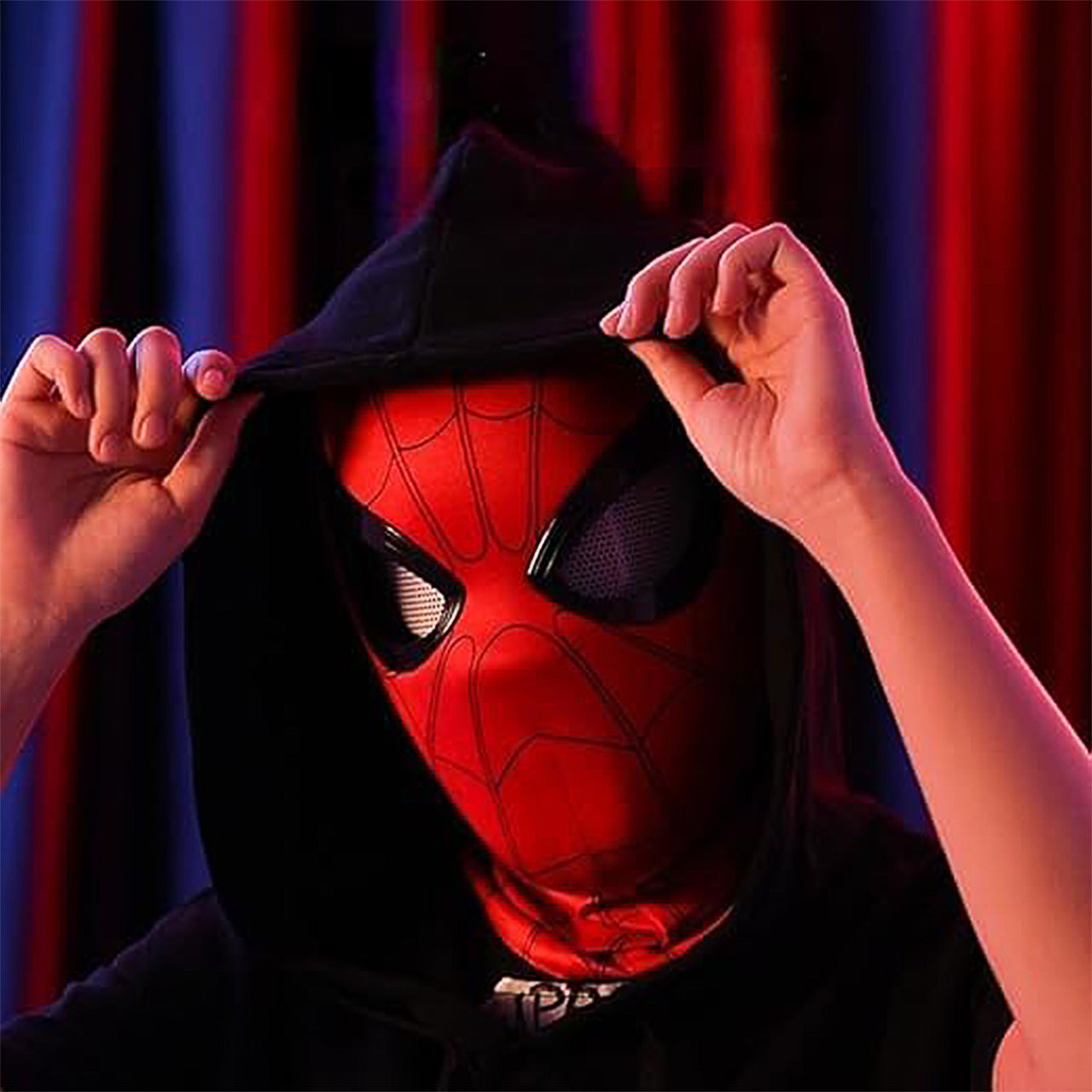 Superhero Mask-Wearable Electric Spider Hero Mask