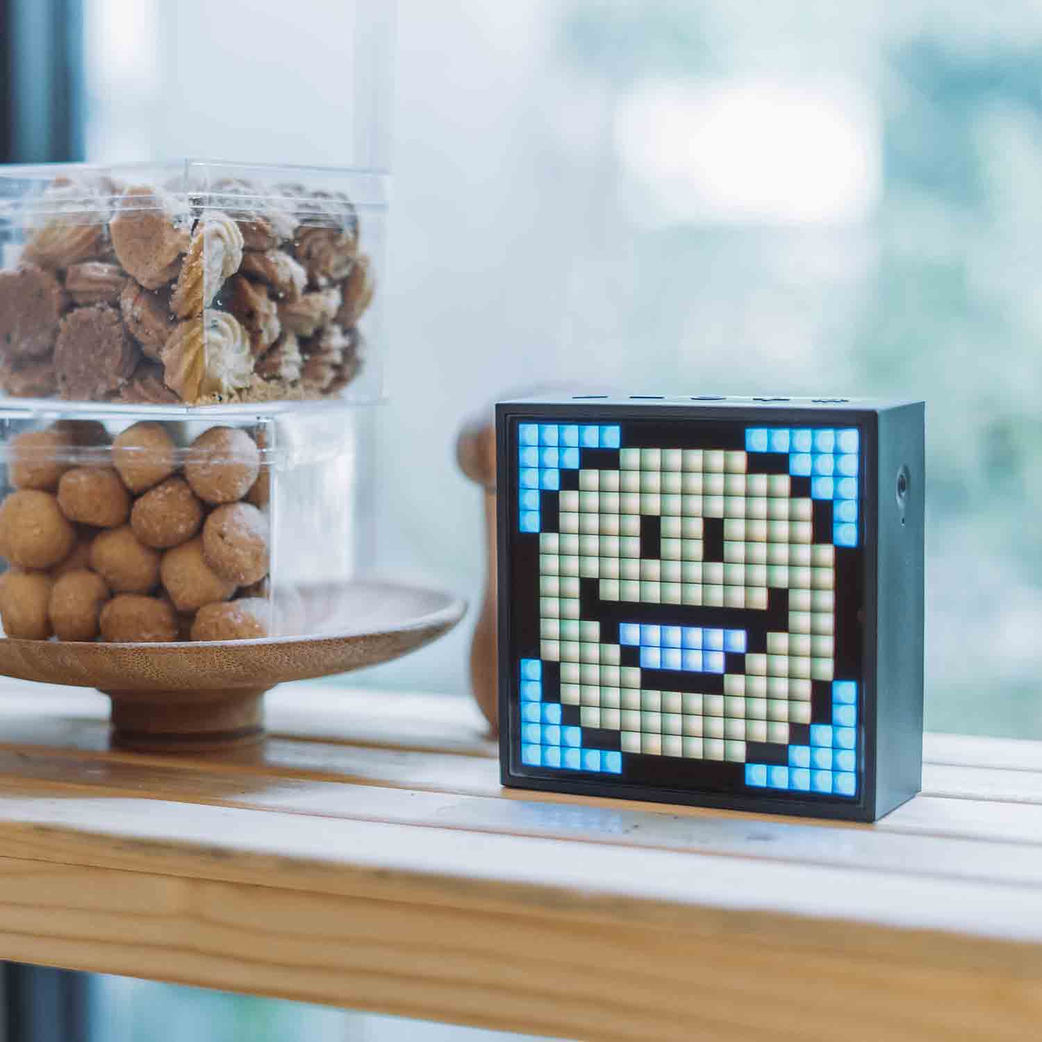 Divoom Timebox-Evo Pixel Art Speaker 16x16 DIY LED Display Alarm Clock Box